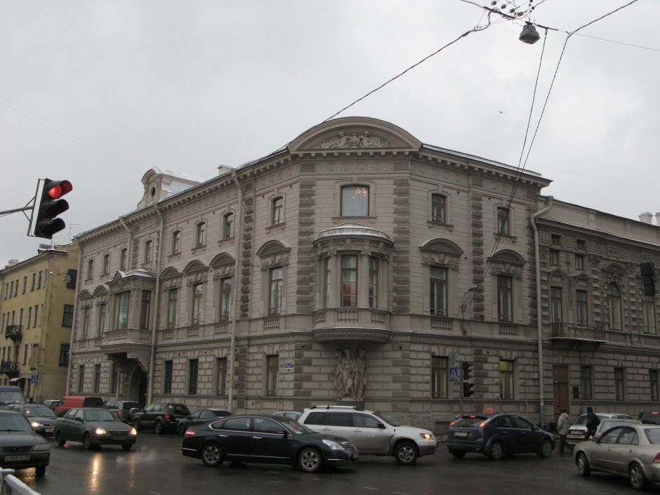 Трёхэтажный дворец Дмитрия Кантемира в Петербурге