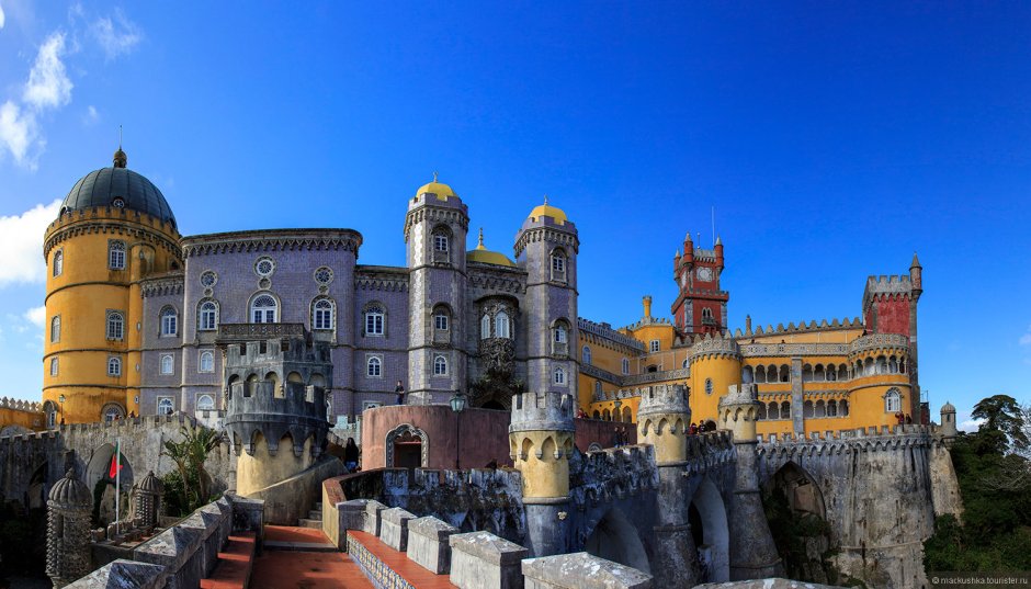 Королевский дворец пена в Португалии