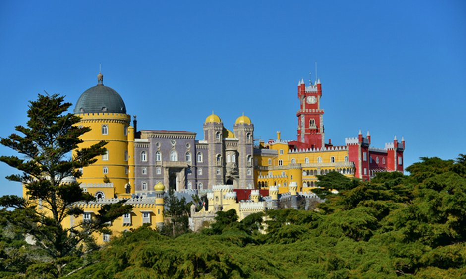 Pena Palace Португалия