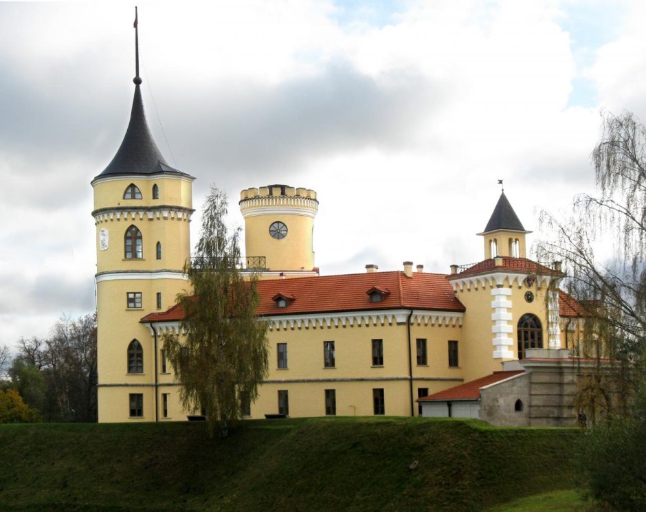 Гостиница замок Бип Павловск