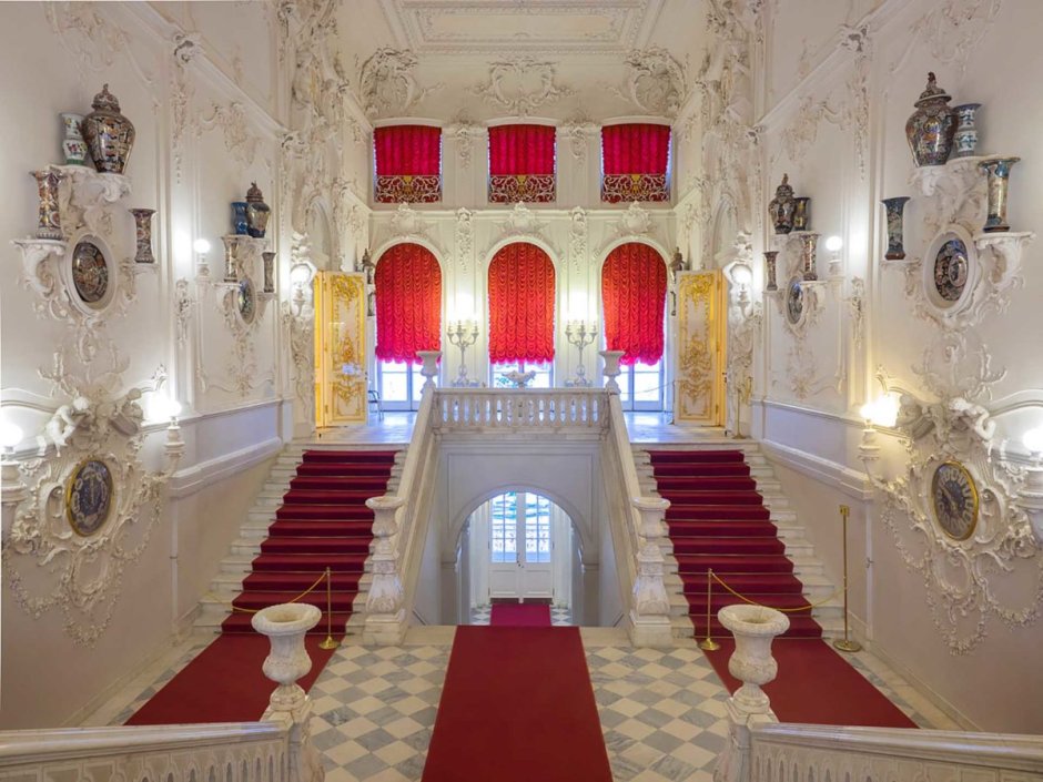 Парадный зал Царскосельского дворца