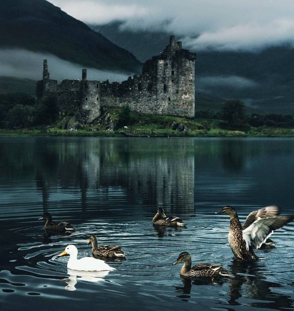 Eilean Donan Castle ночью