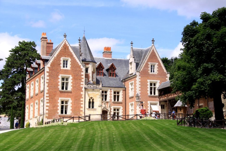 Замок Кло-Люсе Франция