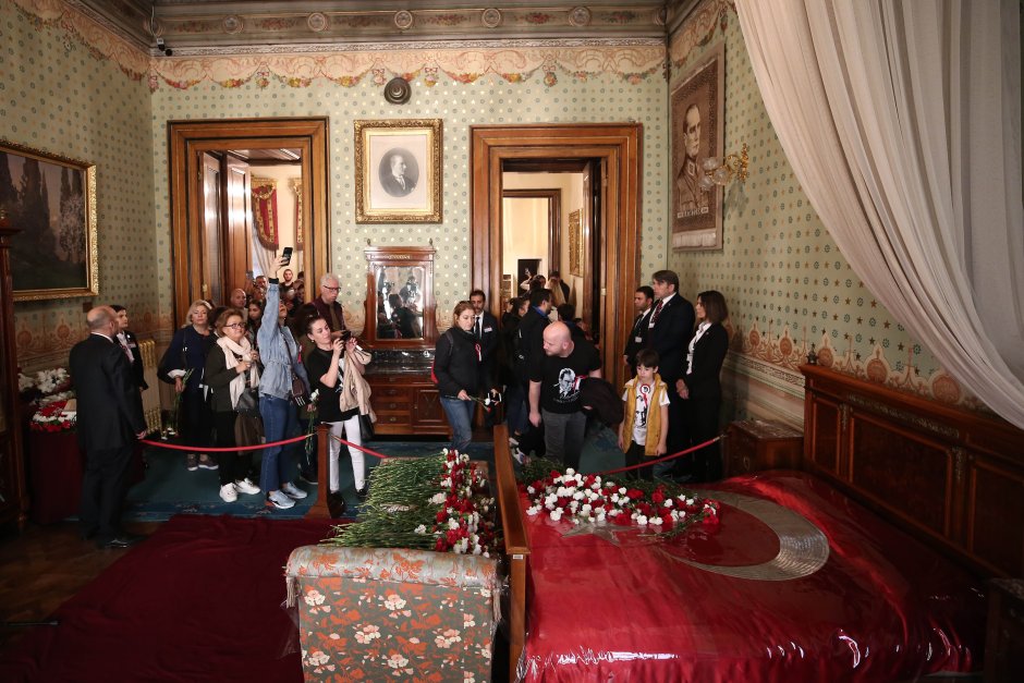 Долмабахче дворец комната Ататюрк