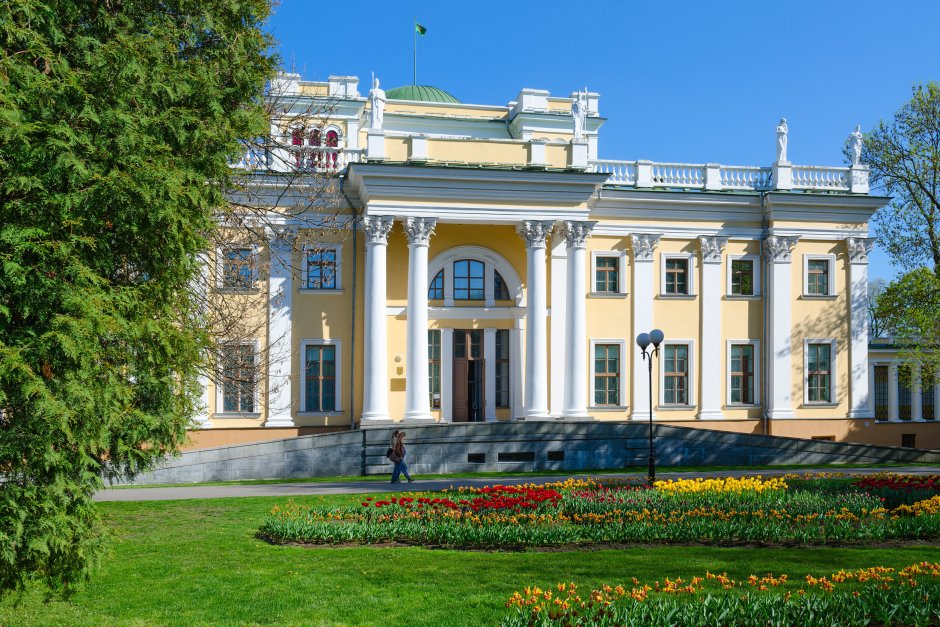 Гомельский дворец музей интерьер