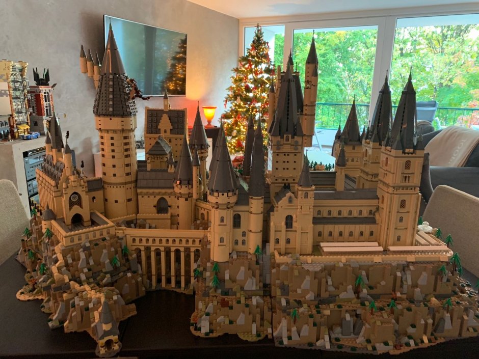 LEGO Hogwarts Castle moc