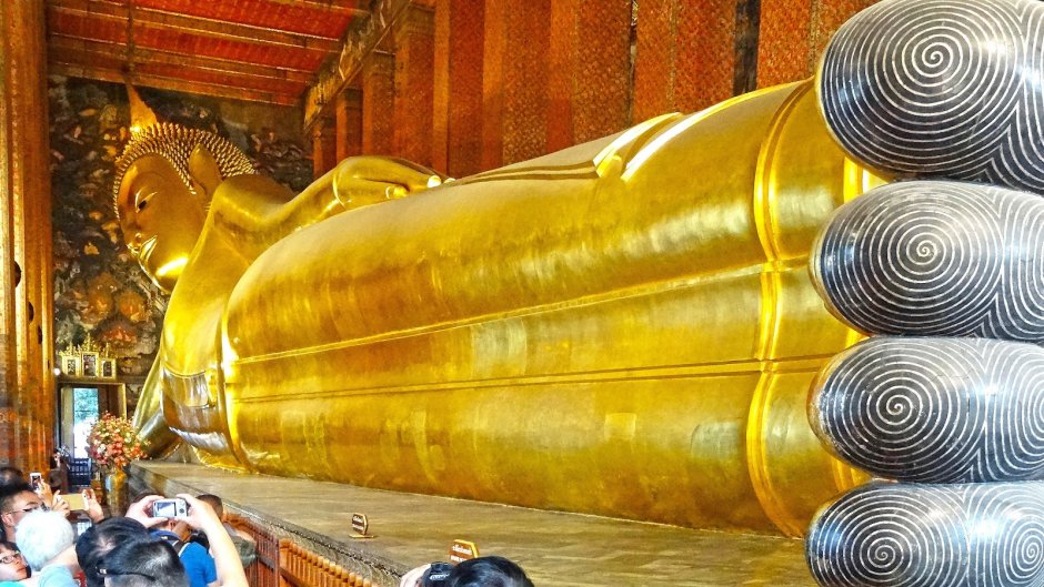 Ват Пхо храм лежащего Будды