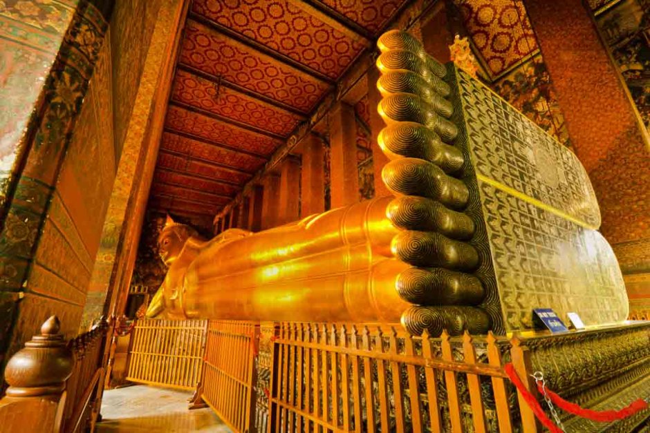 Храм ват Пхо в Бангкоке