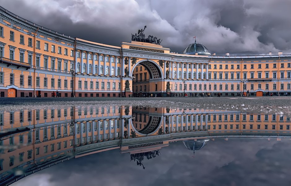 Адмиралтейство в Санкт-Петербурге внутри