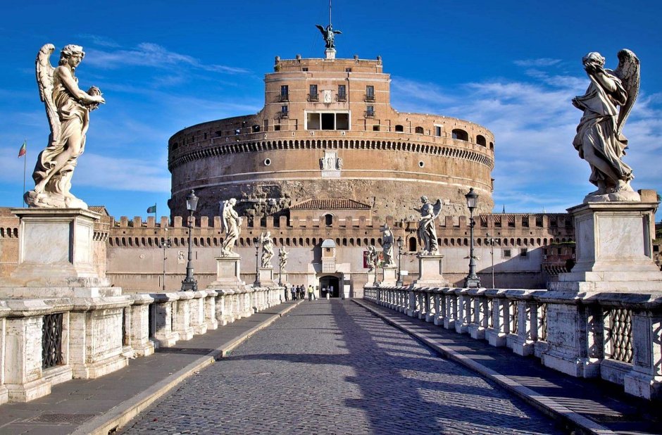 Замок Сант Анджело в Риме