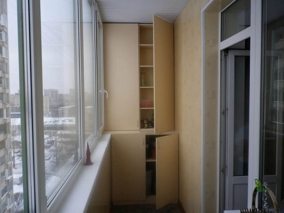 Шкаф на балкон