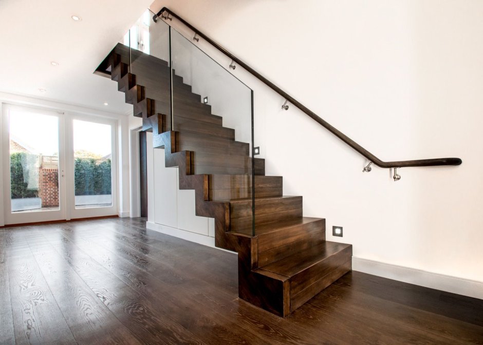 Межэтажные каркасные лестницы в частном доме