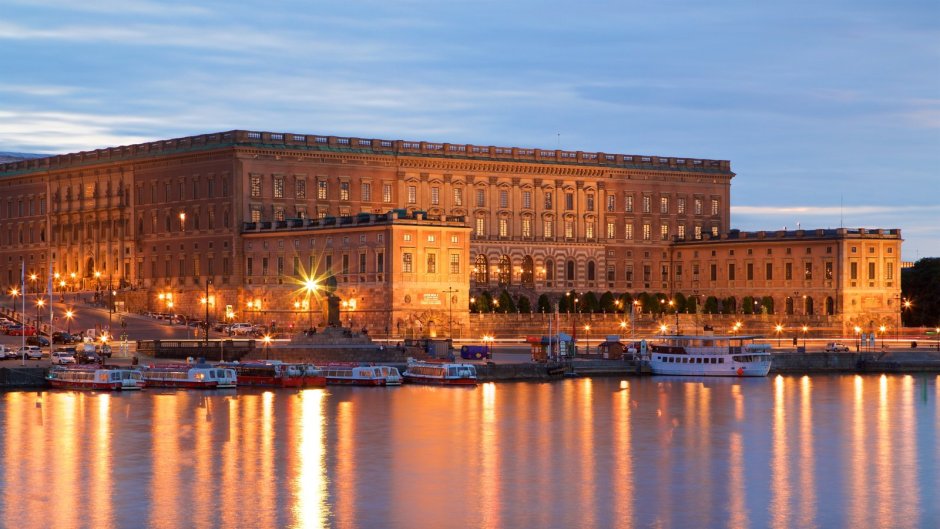 Восточный фасад Стокгольмского дворца