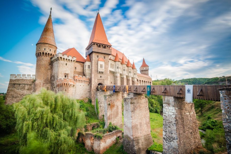 Замок Пелеш (Castelul peleş), Румыния.