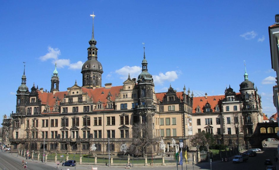 Город Дрезден в Германии резиденция королей