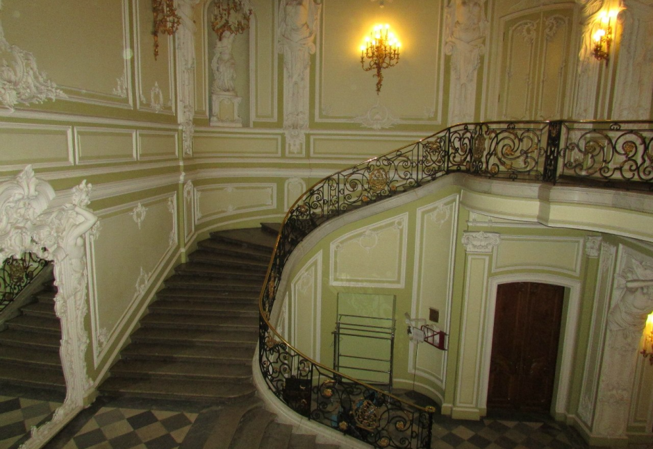 Дворец - Luxury Antonovich Design