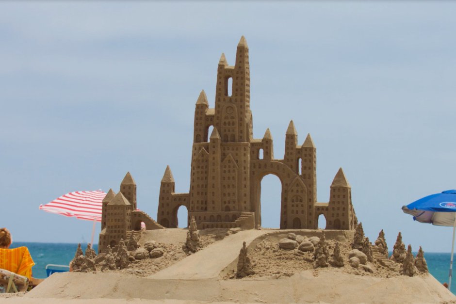 Замок из песка обои