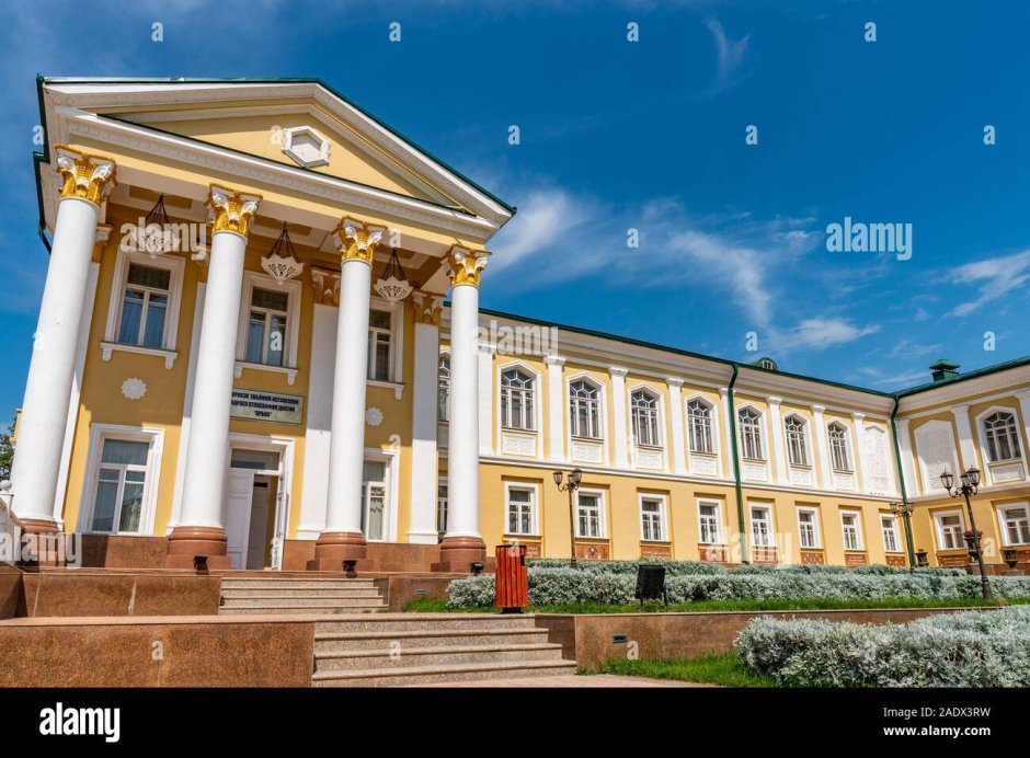 Дворец арбоб в Таджикистане