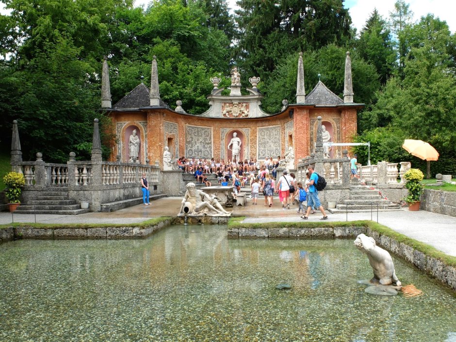 Хельбрунн Зальцбург фонтаны