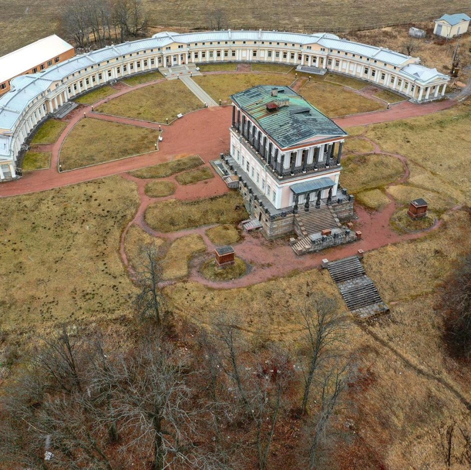 Дворец Александра в Петергофе
