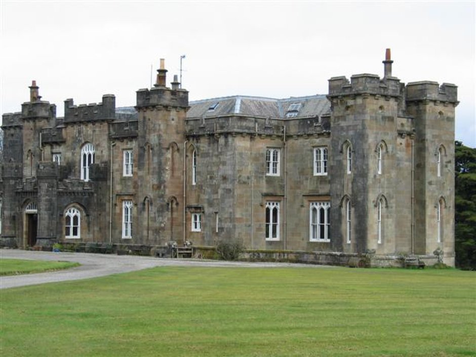 Gillespie Graham duns Castle