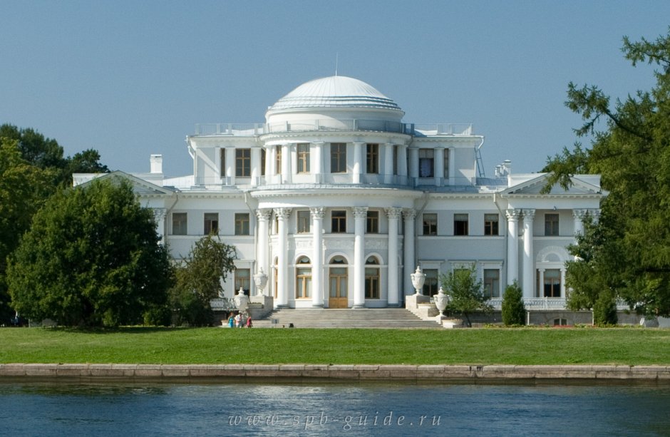 Елагинский дворец в Санкт-Петербурге