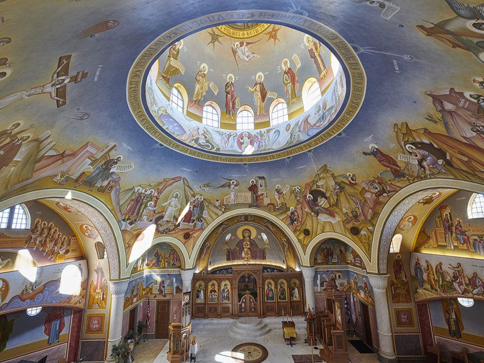 Интерьер храма в Усово