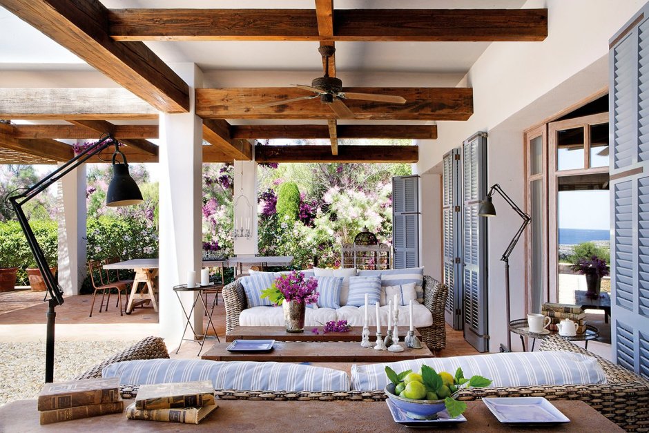 Интерьер веранды