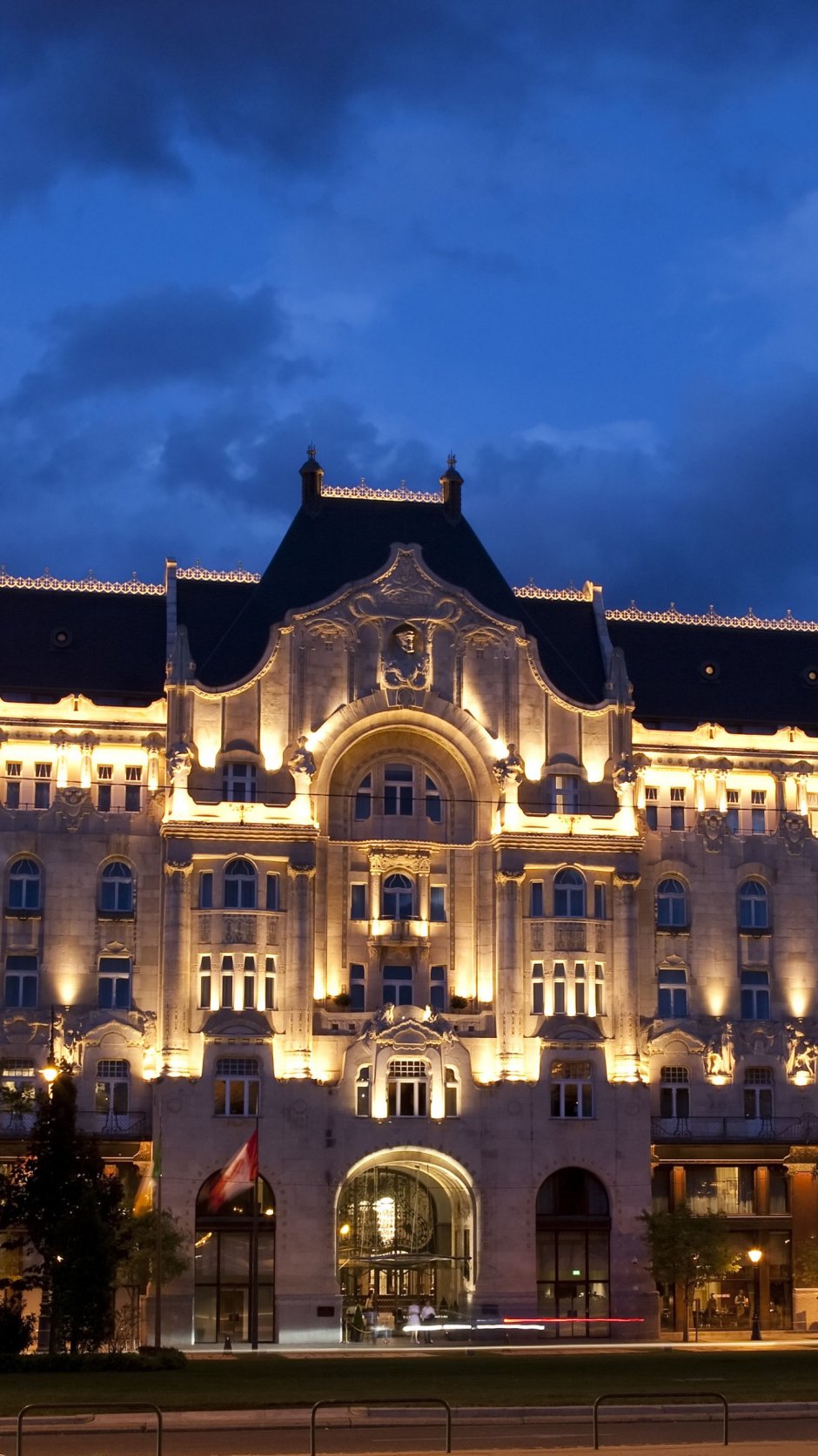 Дворец Грешем внутри Будапешт