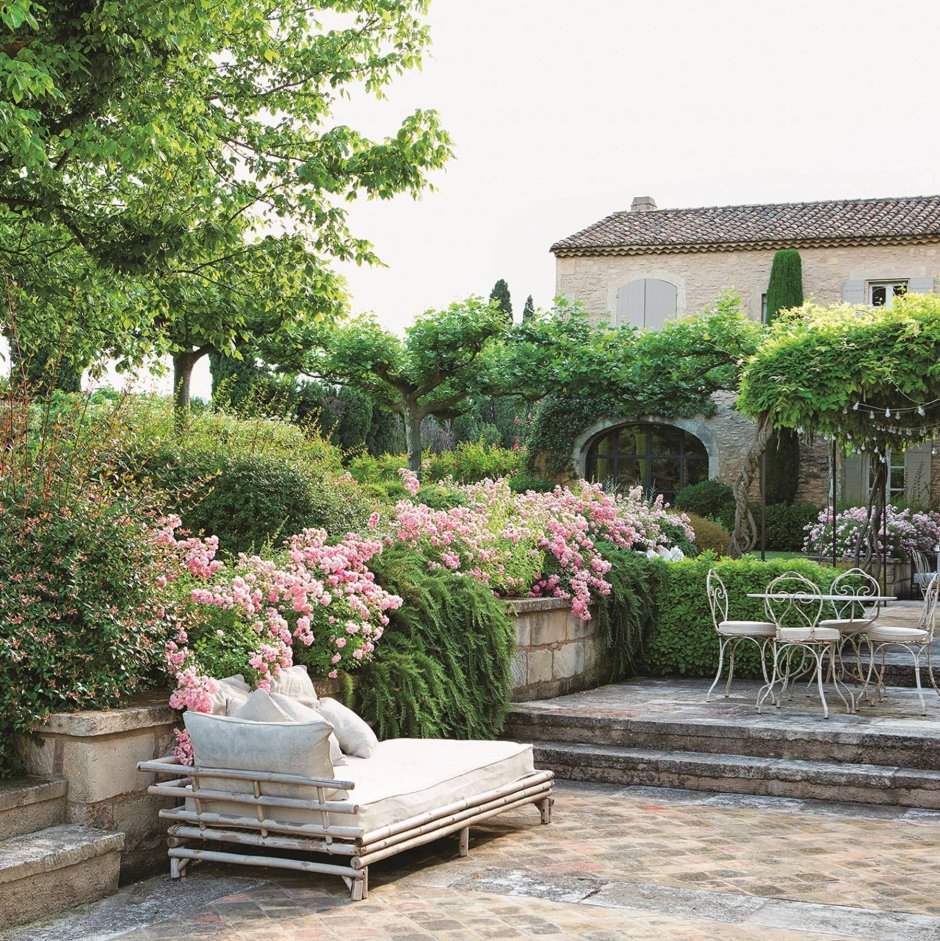 Французский сад Прованс