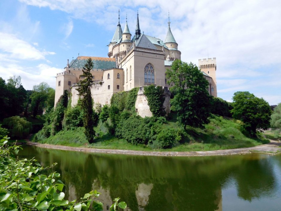 Замок Бойнице Словакия внутри