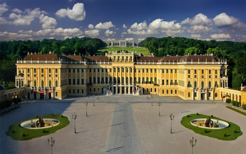 Дворец Шенбрунн Вена Австрия
