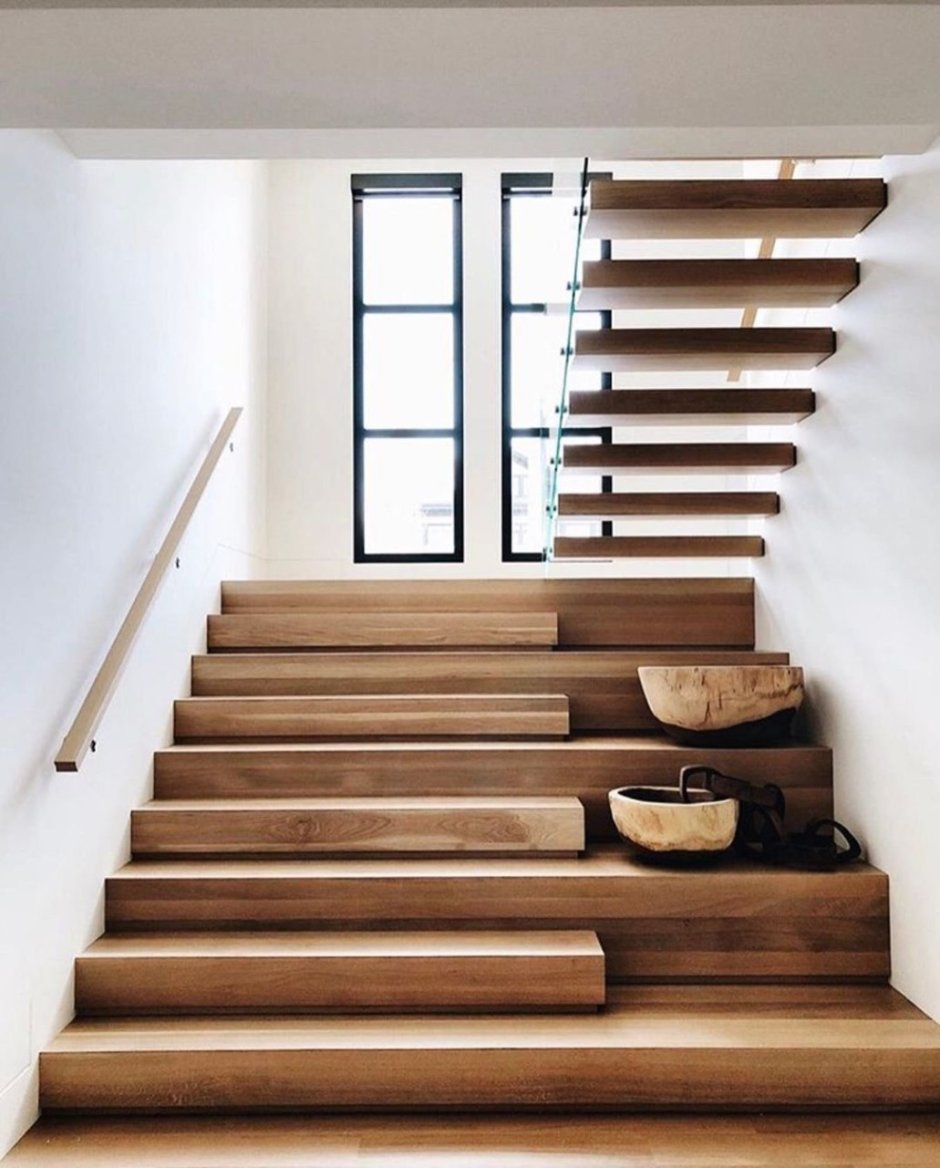 Итальянская деревянная лестница