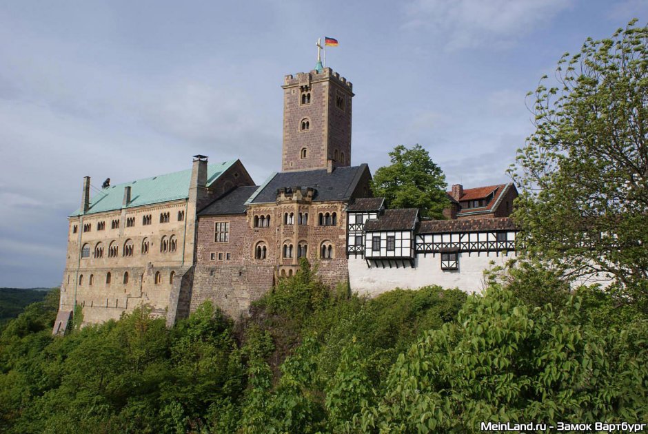 Замок Бренненбург