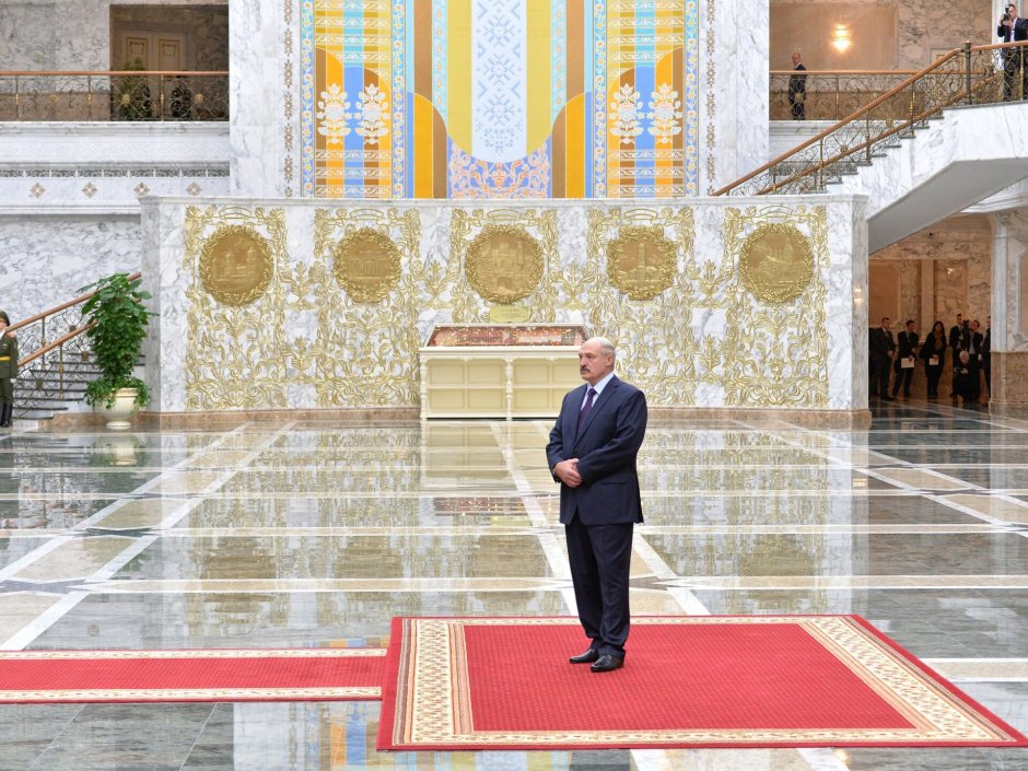 Дворец независимости Минск