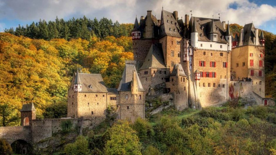 Замок Лихтенштейн Германия