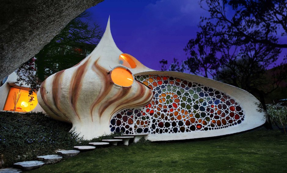 The giant Seashell House Mexico