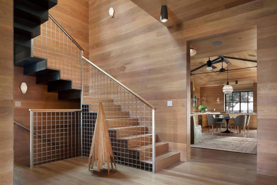 Современные деревянные лестницы в доме
