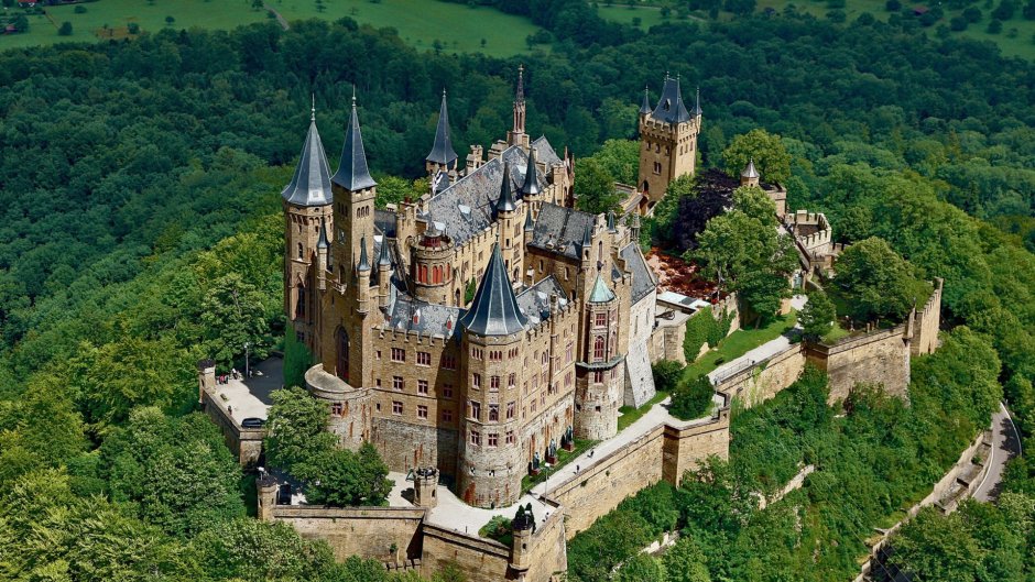 Замок Гогенцоллерн замок