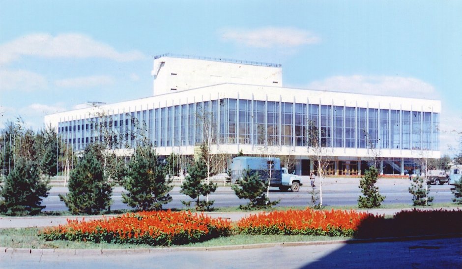 Дворец студентов Алматы схема зала