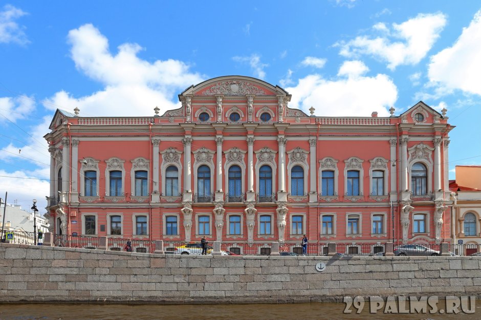 Ксенинский институт в Петербурге