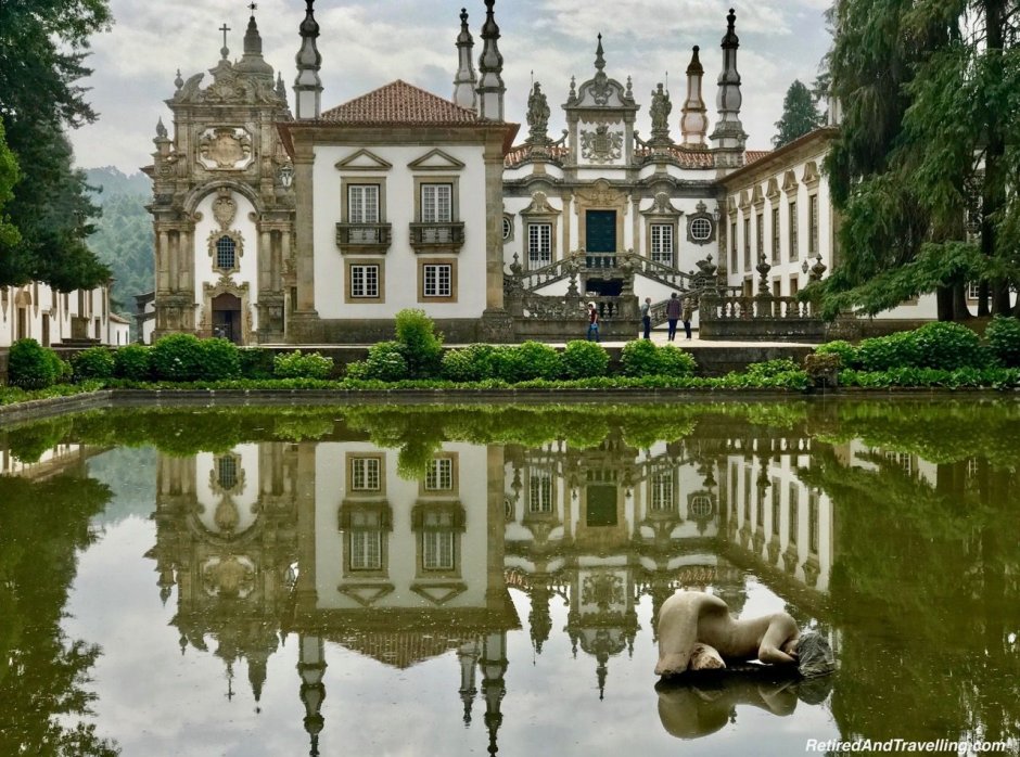 Дворец Матеуш Португалия сад
