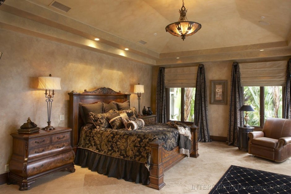 Спальня в классическом стиле в деревянном доме