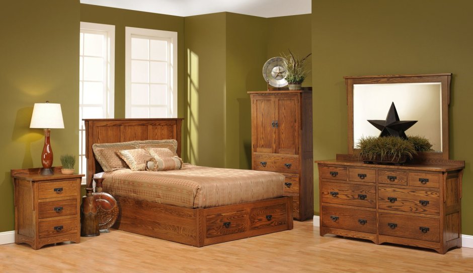 Комната с деревянной мебелью