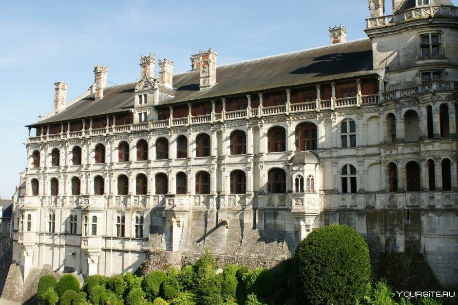 Замок Шомон-сюр-Луар интерьеры