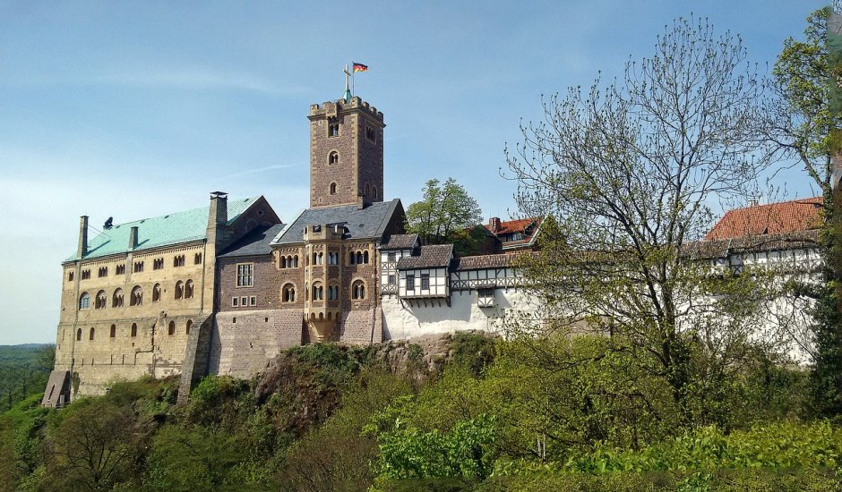 Замок Вартбург сзади