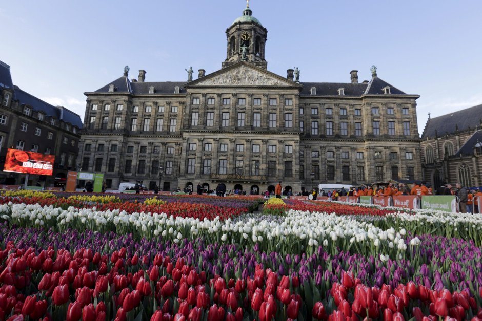 Королевский дворец Амстердам