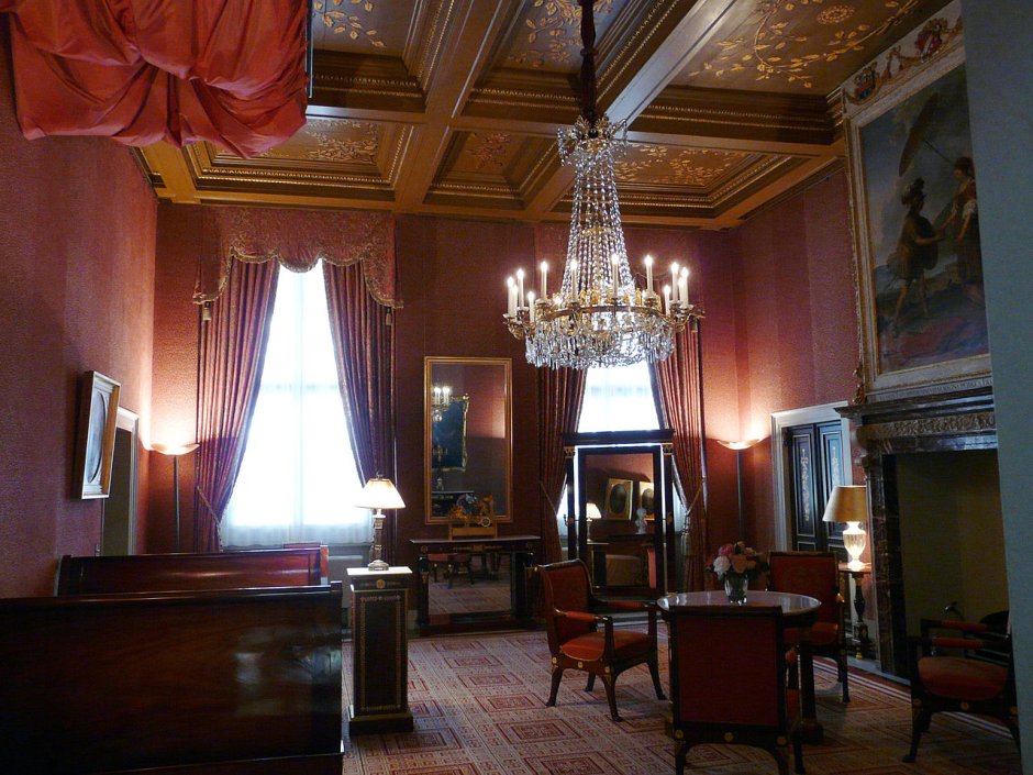 Королевский дворец Амстердам внутри