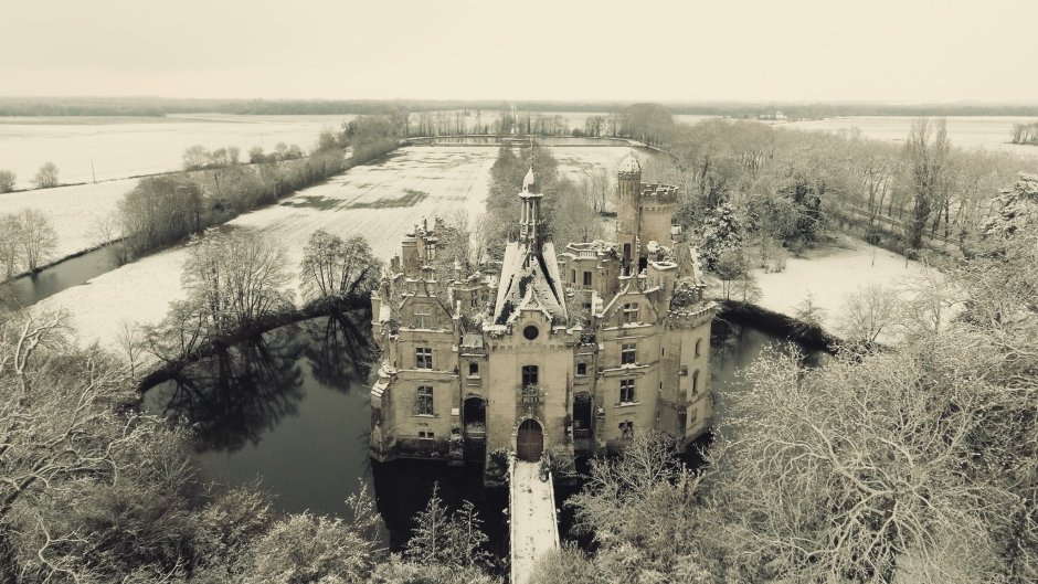 Замки в готическом стиле в Германии