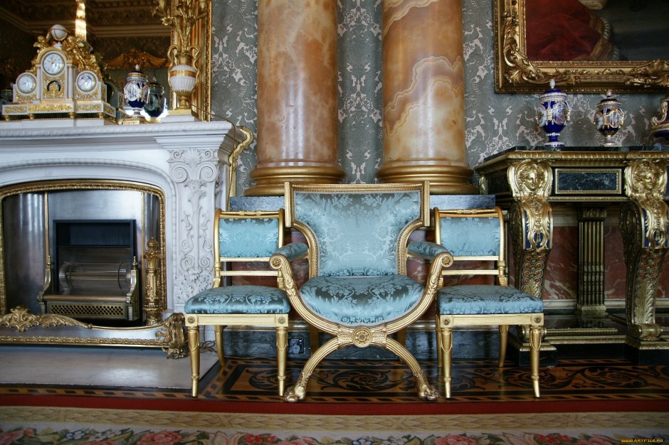Голубая комната Букингемского дворца